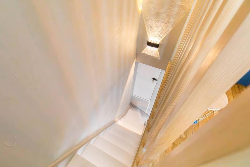 Le Duplex Des Ducs Apartment Дижон Екстериор снимка