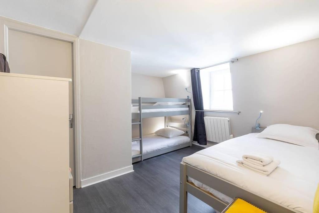 Le Duplex Des Ducs Apartment Дижон Екстериор снимка